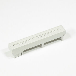 Kunststoffleiste bearbeitet