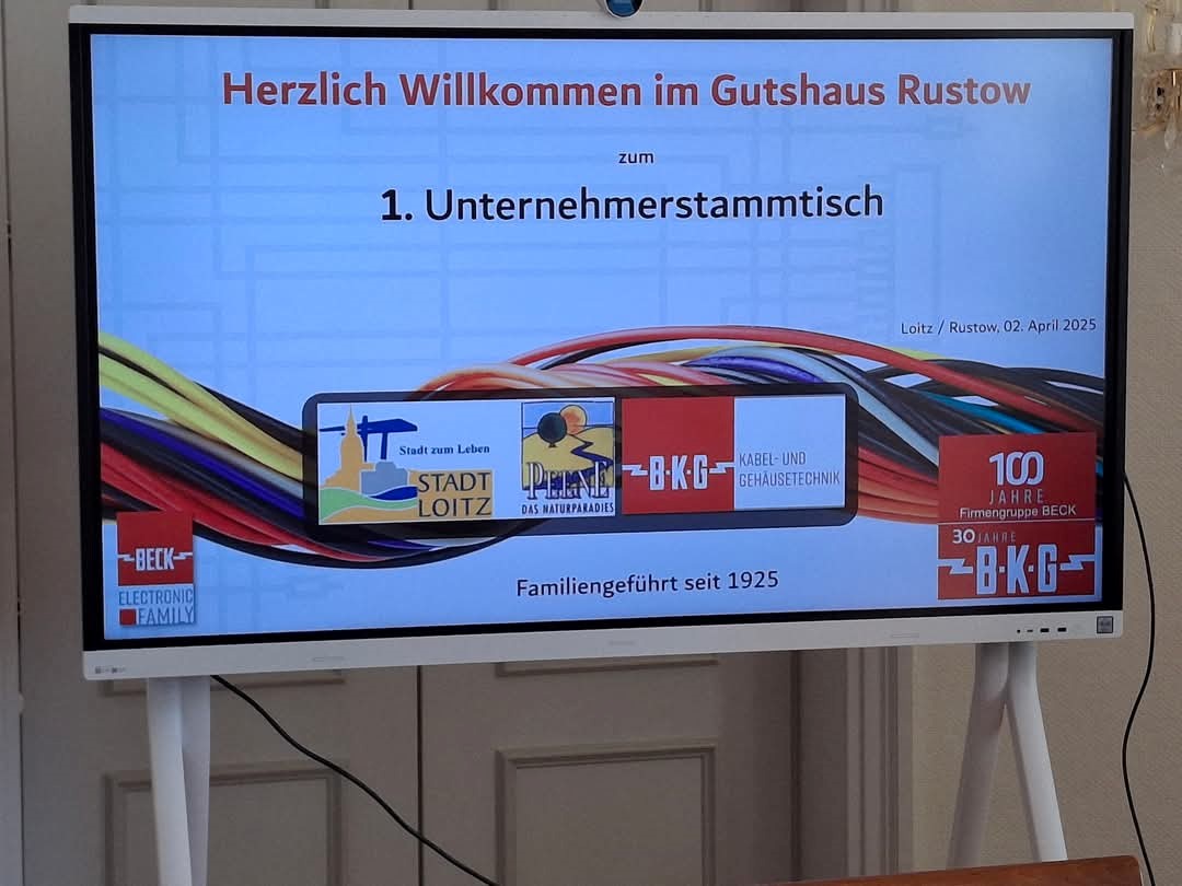 Herzlich Willkommen im Gutshaus Rustow zum 1. Unternehmerstammtisch